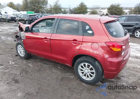2011 Mitsubishi Outlander Sport Es z USA, uszkodzony, nr VIN JA4AP3AU5BZ016870